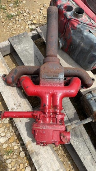 HEISTLER 2 BARREL CARBURETOR AND MANIFOLD