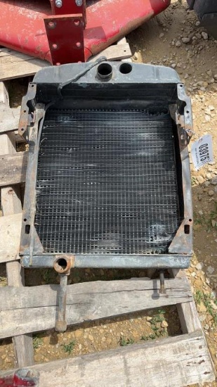 FARMALL H RADIATOR