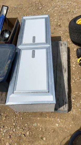 ALUMINUM CABINET FOR ENCLOSED SNOWMOBILE TRAILER