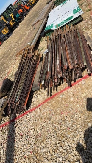 STEEL FENCE POSTS