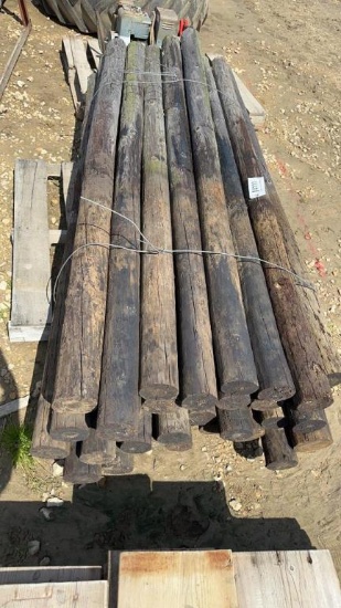WOOD FENCE POSTS