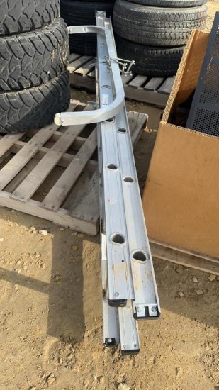 ALUMINUM EXTENSION LADDER 16'