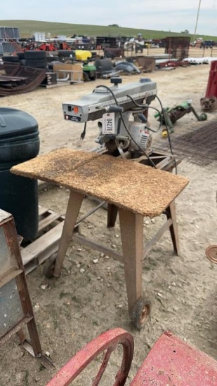 B & D ARM SAW