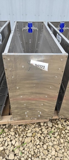 NEW STAINLESS STEEL HOG FEEDER