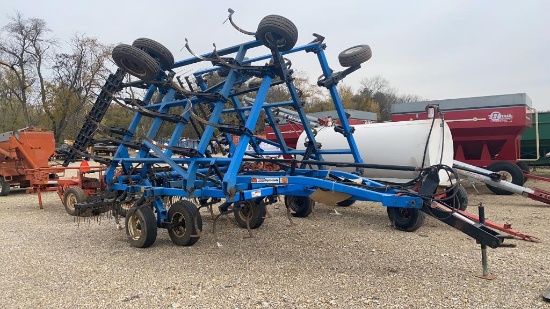 DMI Tiger Mate II, 25' field cultivator,