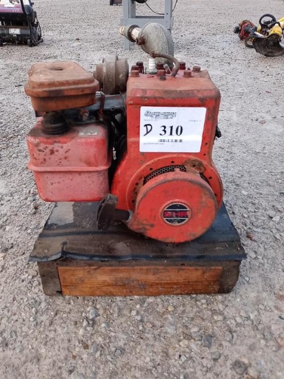 gas powered water pump