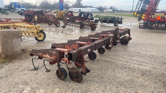 White 3pt, row crop cultivator