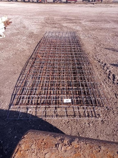 Cattle and Hog Panels