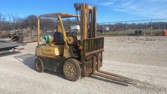 Hyster 50 LP forklift, 5000# lift, 3 stage mast,