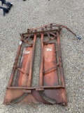 Handi Clasp Head Catch