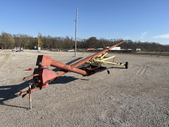 Farm King 10" 70' swing away , 540 PTO