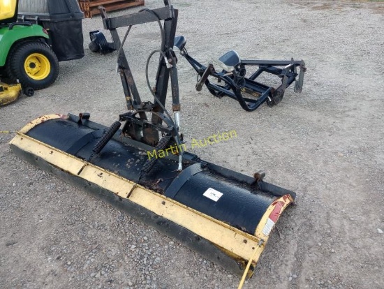 Meyer snow blade and mount