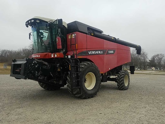 2014 Versatile RT490 Combine *