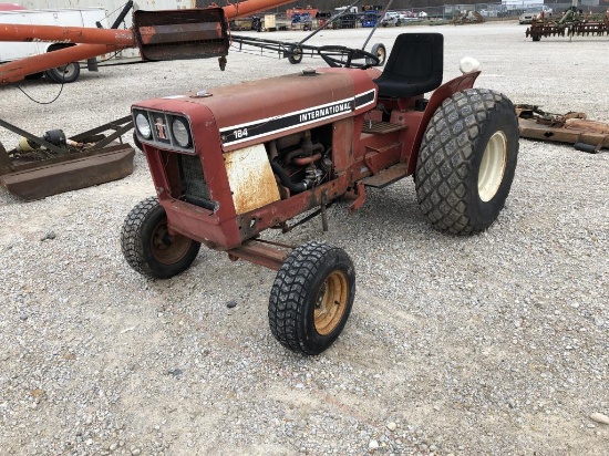 IH 184 Tractor w/ Mower