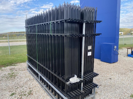 9'6"' wide x 6'' Tall Fence Panels (24) on pallet