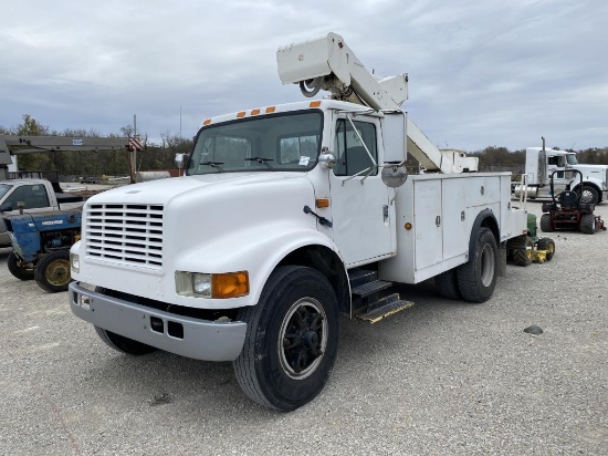 1996 IHC 4000 Bucket Truck VUT