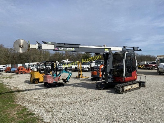 Takeuchi TB260 w/ Loftness quick cut saw,