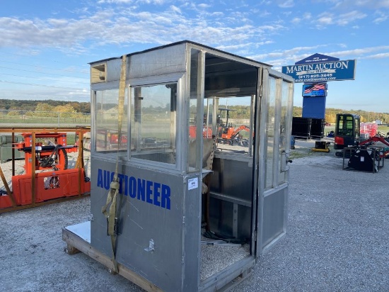 Aluminum 2 Man Auction Topper