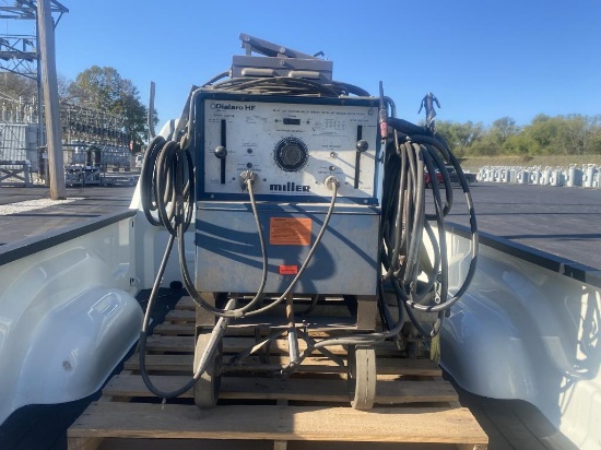 Miller Dialarc HF AC/DC Welder, electric ++