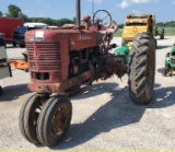 IH Farmall Tractor +