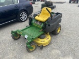 JD Z225 - Runs and Deck Turns On