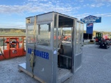 Aluminum 2 Man Auction Topper