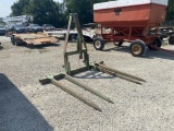 Round bale mover