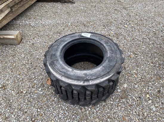 Titan 33x 15.50 Tire +