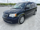 2014 Chrysler Town Pass Van IST