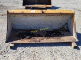 Skid Loader Dirt Bucket 72