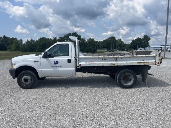 2004 Ford F450 SDuty Truck VUT