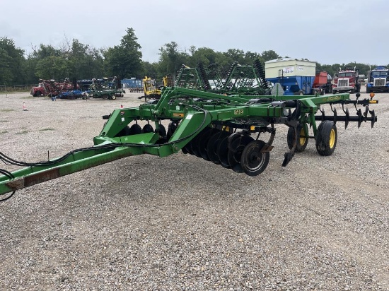 John Deere 510 Disc Ripper *  Morefield Closeout  309-824-7917