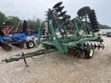 John Deere 230 Disc, 23' working width *