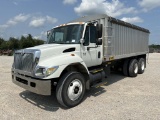 2004 International 7400 Truck VUT