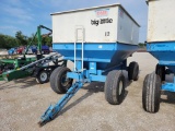 DMI 500 Bushel Center Dump Wagon*