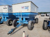 DMI 500 Bushel Center Dump Wagon *