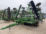 John Deere 724 Soil Finisher  *  Morefield Closeout  309-824-7917