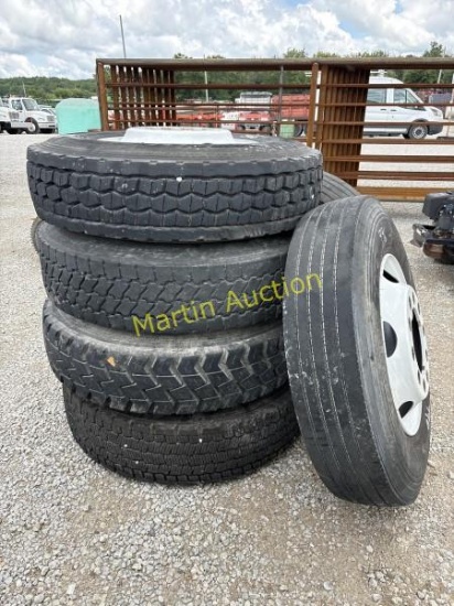 Truck tires w/ Rims- 11R22.5 set of 6 +