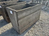Hay Feeder with Grain Box