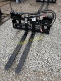 Hydraulic Skid Steer Forks - AGT +