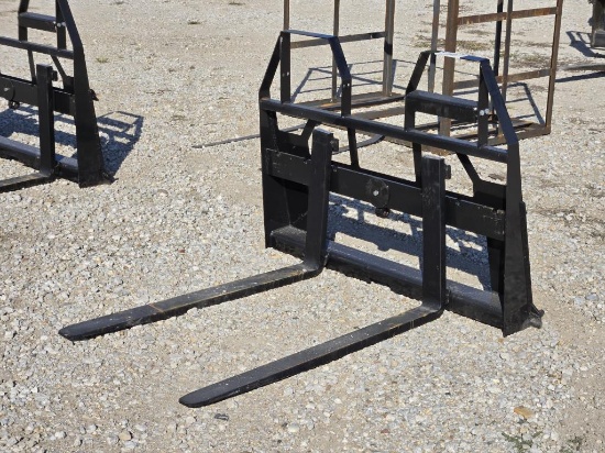 1 Ton Pallet Forks  +