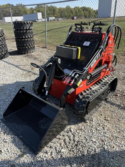 LRT23 Mini Skid Steer Loader 2024 +