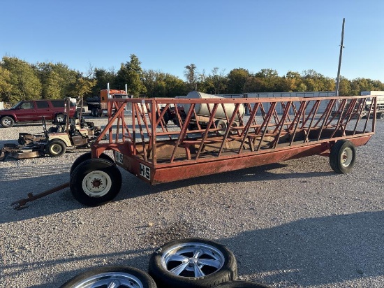 H&S Feed Wagon +