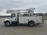 2006 IH 4300 series bucket truck - VUT