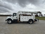 2007 IH 4000 digger truck - VUT