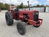 IH Red Tractor +
