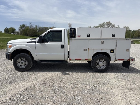 2013 Ford F335 VUT