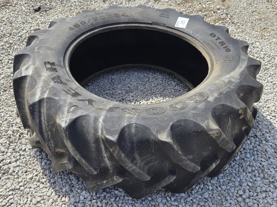Tire: 480 70 R