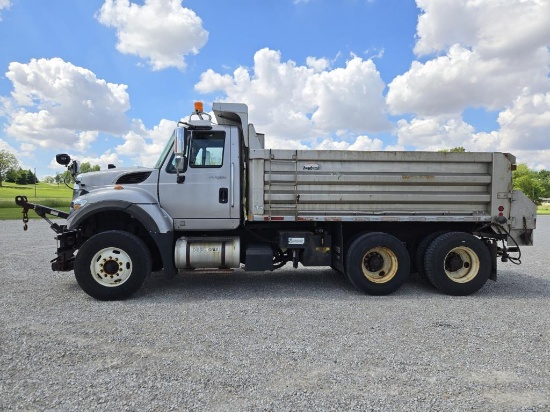 2013 International 7400 Tractor Tk VUT