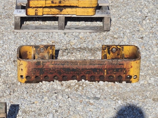 IH Front Weight Bracket *
